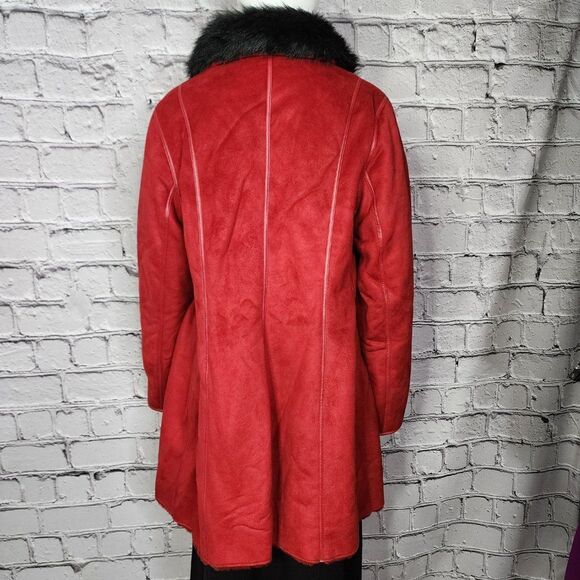 Anne Klein Red Faux Fur Lined Coat with Faux Fur Collar, Women's Small NWT - Picture 4 of 10